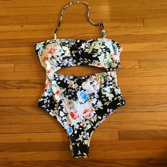 Cupshe Other - Cupshe - Floral Swimsuit - One Piece